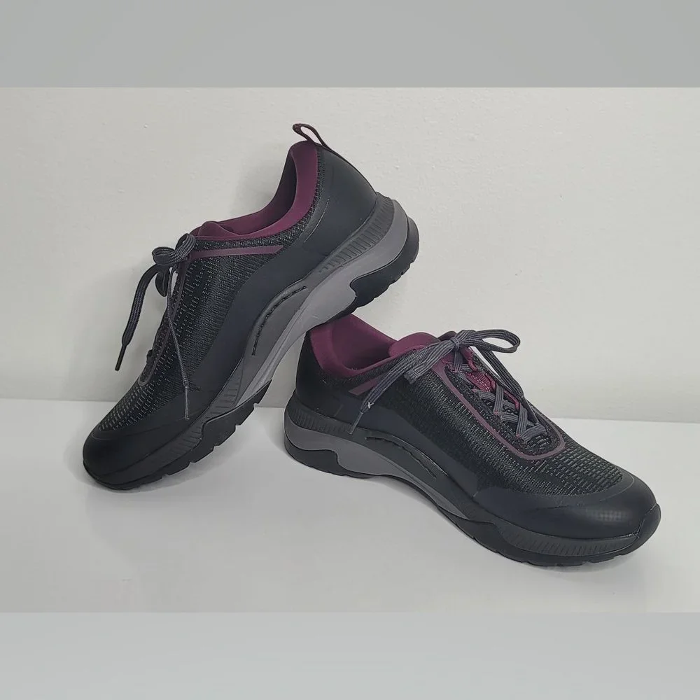 Dansko Makayla Waterproof Hiking Shoes Black Purple Mesh NEW Womens Size 6.5 |37